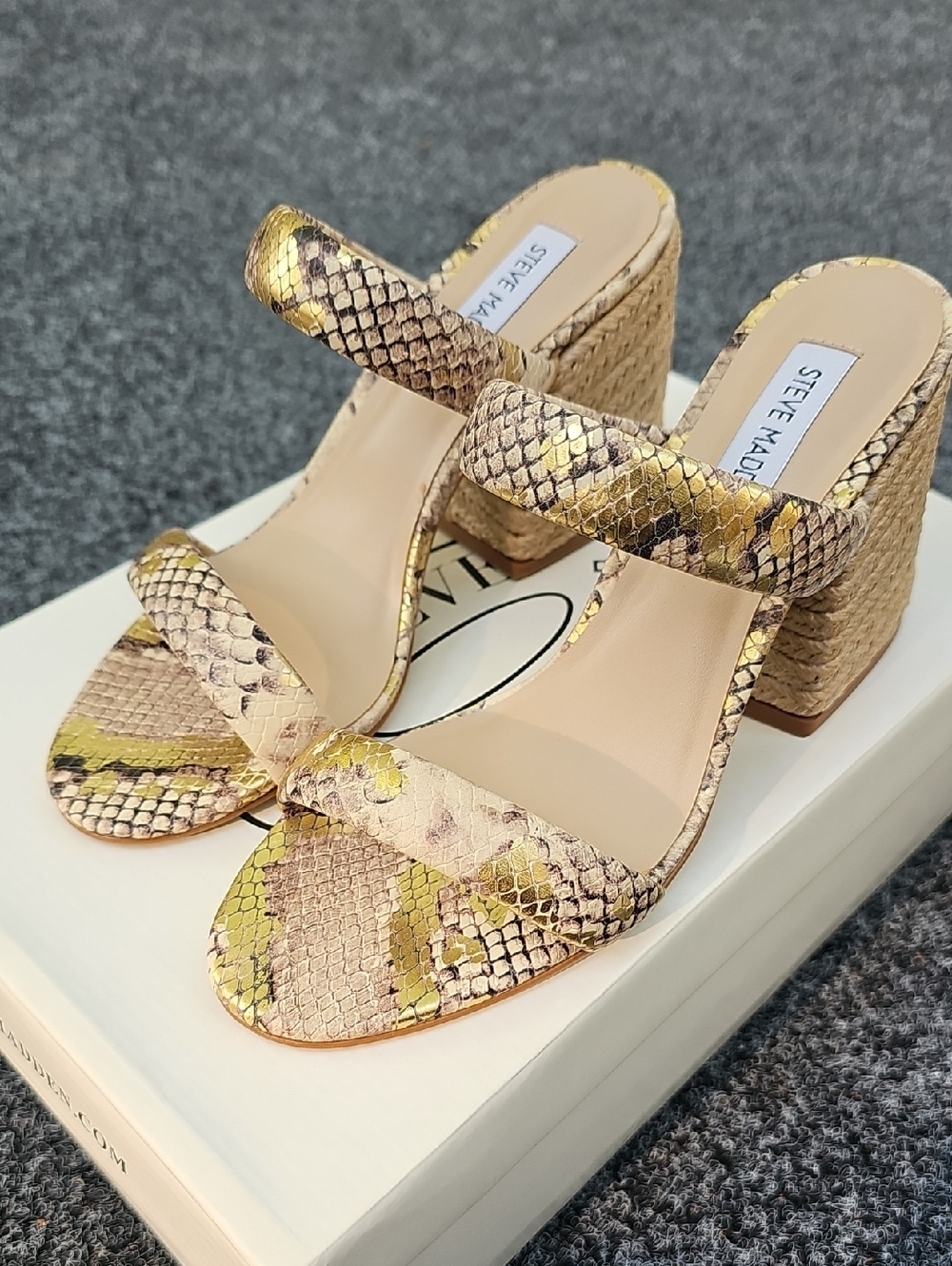 Steve Madden Women's 7 Marcella Metallic Gold Snake-Print Heeled Sandals - Picture 9 of 12